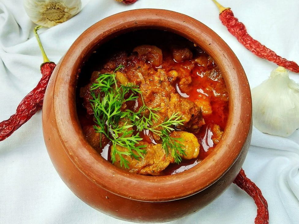 Matka Chicken
